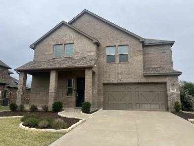 Main picture of 2919 Spring Creek Trl