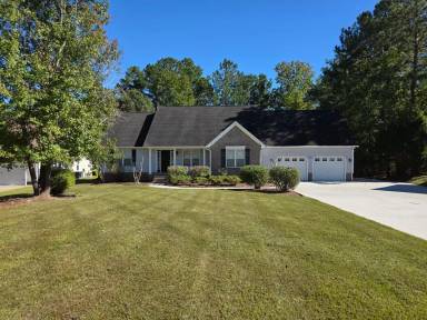 Main picture of 345 Farina Dr