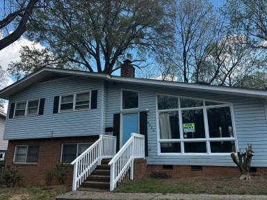 Main picture of 4809 Thornwood Rd