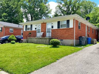 Main picture of 1982 Fair Oaks Dr