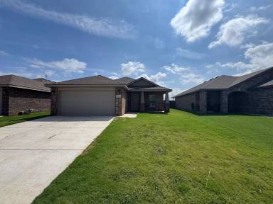 Main picture of 13605 Avenue R