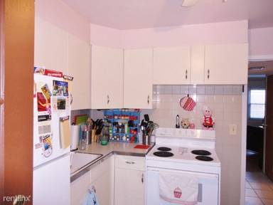 Main picture of 2058 W Foster Ave