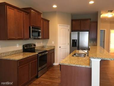 Main picture of 4495 Middletown Dr