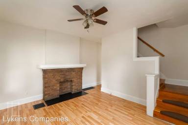 Main picture of 1395 N 6th St