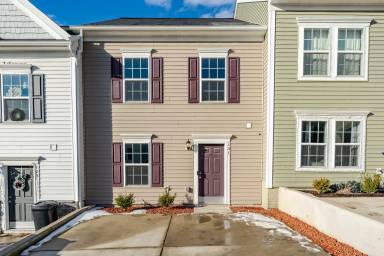 Main picture of 131 Inlet St
