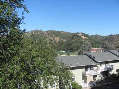 Main picture of 5550 Traffic Way