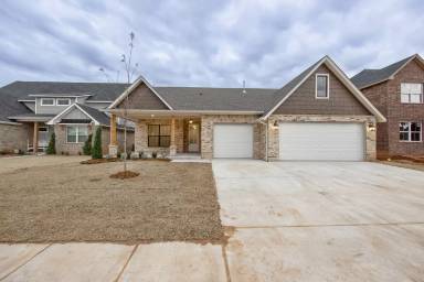 Main picture of 3213 Hayven Cir