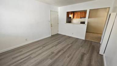 Main picture of 2522 1/2 Lancaster Ave