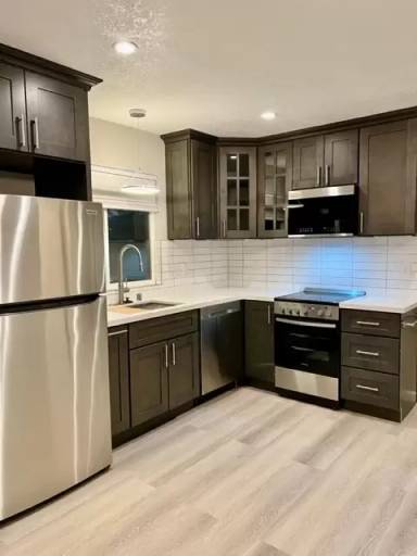 Main picture of 1971 Parkside Dr