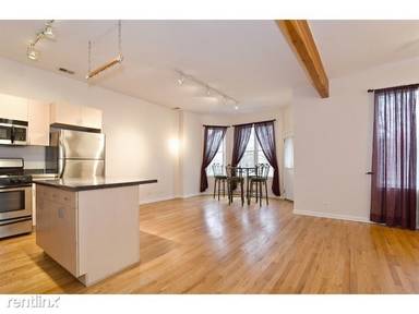 Main picture of 2435 N Albany Ave