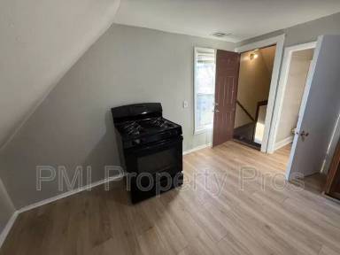 Main picture of 3806 W Rohr Ave