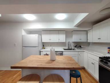 Main picture of 15 Wellman St