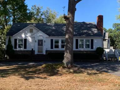 Main picture of 7100 Sandy Spring Rd