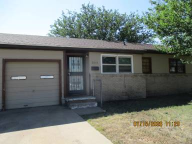 Main picture of 2818 Palm St