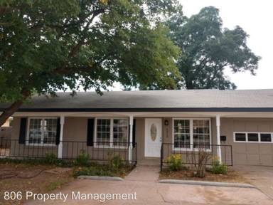 Main picture of 5215 40th St