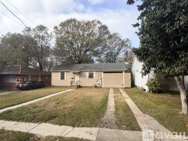 Main picture of 54 Oakland Ave