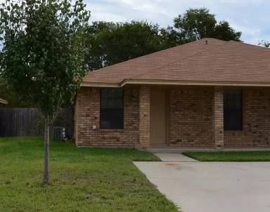 Main picture of 905 Crymes Ln