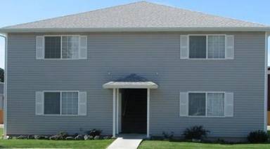 Main picture of 875 N 3rd E