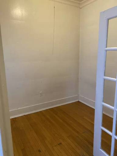 Main picture of 604 State St