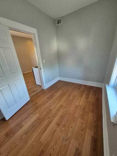 Main picture of 2237 S Drake Ave