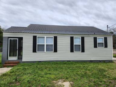 Main picture of 1834 Fenwick St