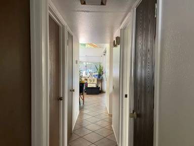 Main picture of 405 Jardin Pl