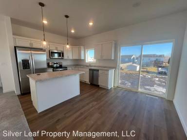 Main picture of 3608 33rd St S