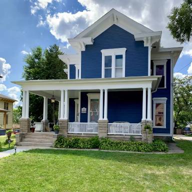 Main picture of 278 Douglas