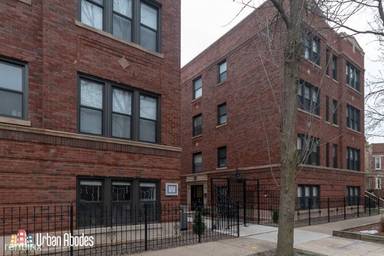 Main picture of 2201-09 W Eastwood Ave