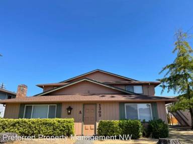 Main picture of 1309 Wildwood St