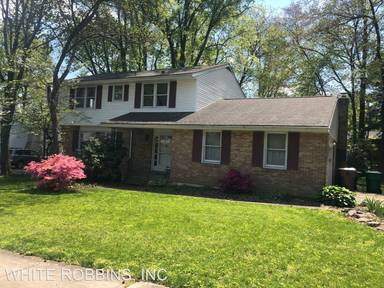 Main picture of 2408 Oakmere Rd