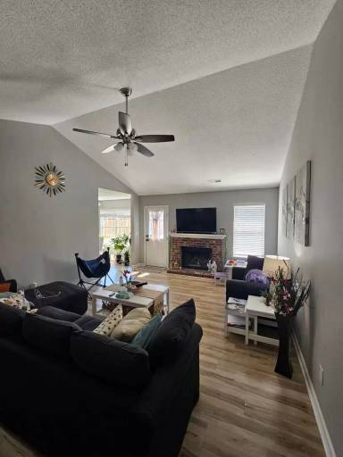 Main picture of 248 Shellbank Dr