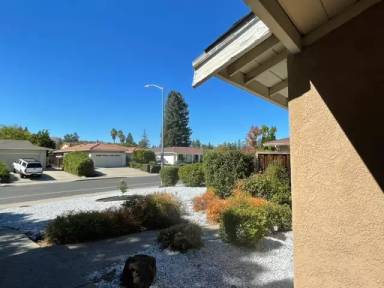 Main picture of 9936 Broadmoor Dr