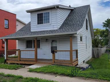 Main picture of 4117 L St