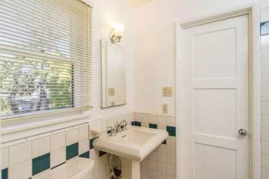 Main picture of 585 Bernardo Ave