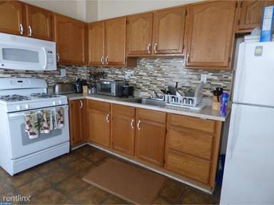 Main picture of 2214 N Tatnall St