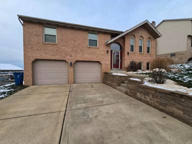 Main picture of 77 Rustic Ridge Dr
