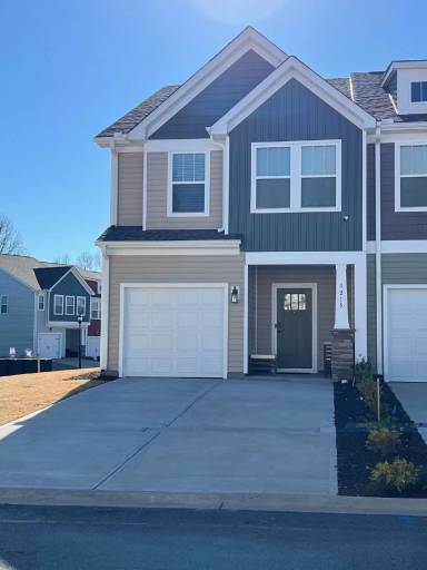 Main picture of 1215 Cherry Orchard Rd