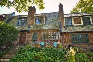 Main picture of 3470 W Penn St