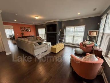 Main picture of 8708 Aspinwall Dr