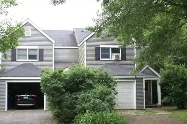 Main picture of 1911 Riverview Ln