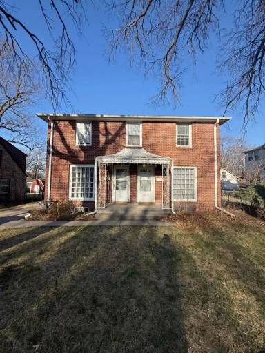 Main picture of 931 S 40th St