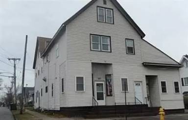Main picture of 797 Maple St