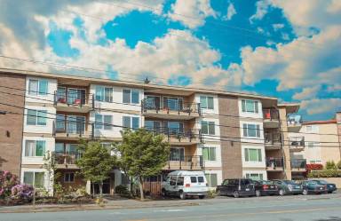 Main picture of 4051 Gilman Ave W