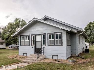 Main picture of 403 Justice St