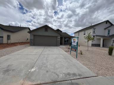 Main picture of 4956 Luray Ln