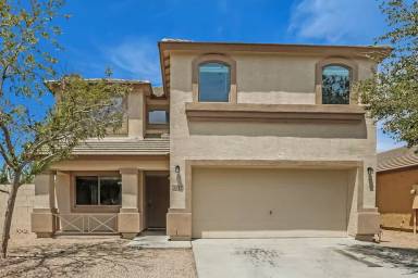 Main picture of 10340 W Hilton Ave