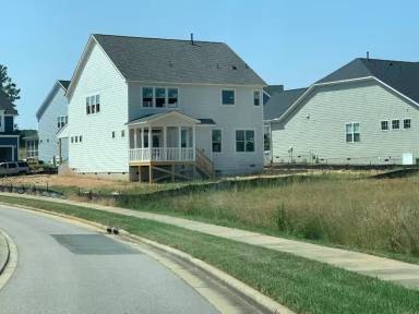 Main picture of 163 Village Walk Dr