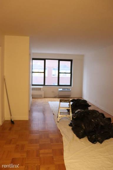 Main picture of 145 4th Ave Apartments