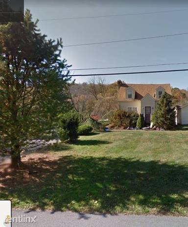 Main picture of 18 Stickles Pond Rd